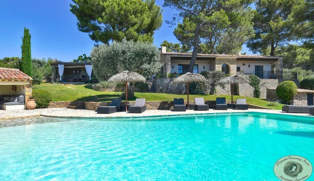 "Le petit paradis", charming property in the heart of an olive grove