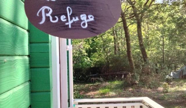 Le Petit Refuge: Cocon Douillet Pour 2, au Calme Dans la Forêt Piscine Partagée