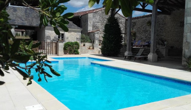 Le Petit Souhait & Le Verger