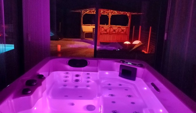 Le Petit SPA Dans le Quercy
