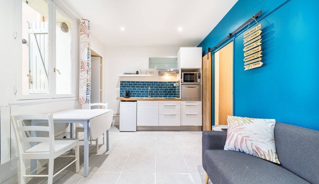 Le petit Venise cosy 2 pers patio et place de parking Villeurbanne