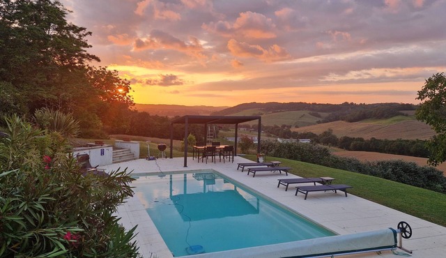 Le Peyroutet: Luxury renovation, swimming pool and absolute calm
