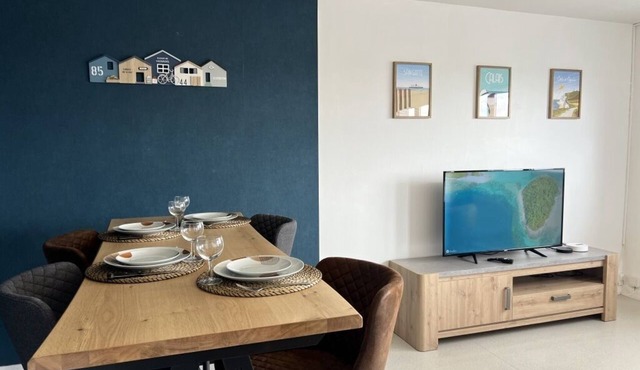 Le Phare magnificent apartment with balcony