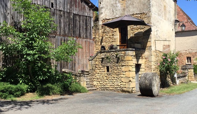 "Le Pigeonnier", in the valley of the 5 castles in Périgord Noir