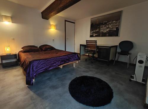 Le polygone wifi parking proche