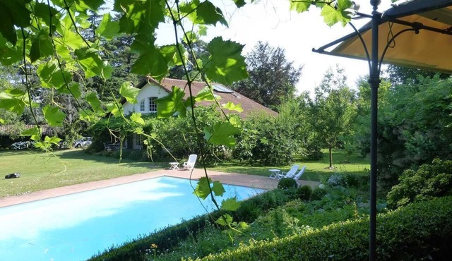 Le Pool House - La-tour-de-salvagny