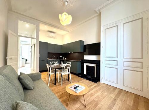 Le Porte de France, 6 pers, 300 m gare, Climatisation