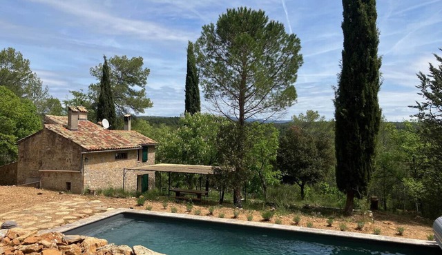 Le Poucet Oriental : house for 6, combining charm, nature and heated pool