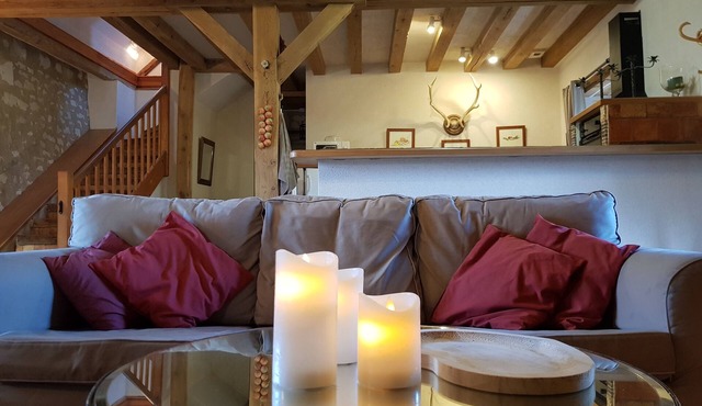 LE PRESSOIR, 4* gite, Salvert, 10 pers, near Saumur, in ANJOU