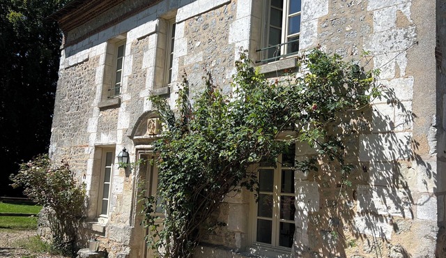 Le Prieuré manor house