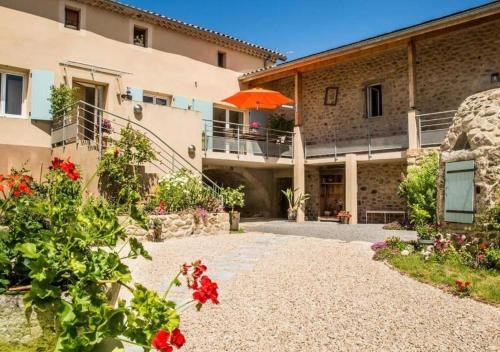 Le Puits de Sophie - Maison spacieuse en Ardèche