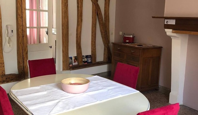 Le Rameau 4 room ground floor apartment Sainte Ménéhould town center Marne