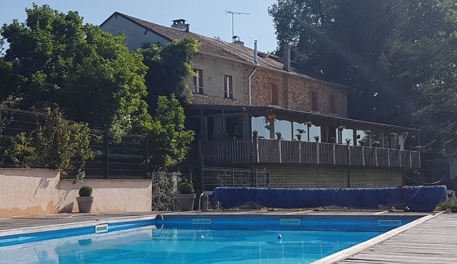 Le Ranch des Lacs, Hôtel Restaurant à Augne