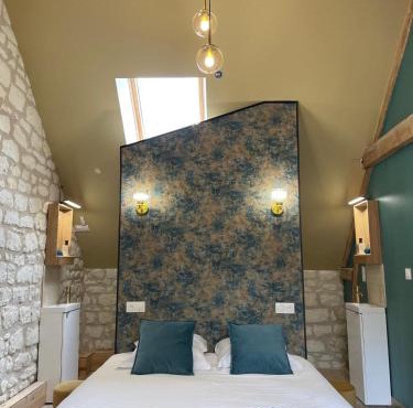 Le Relais, La Dormance, Le Bois Dormant