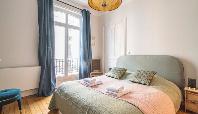 Le Rendez-Vous-Apartment-Private Bathroom