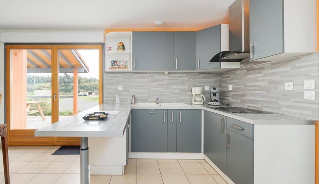 Le Repère des hirondelles 3* holiday home