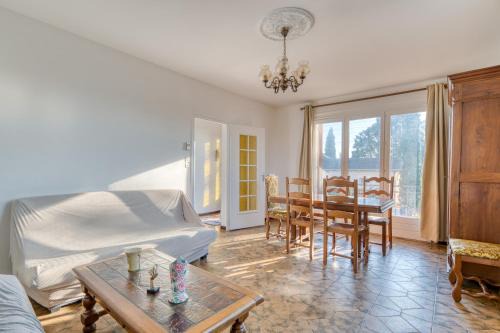 Le Repaire des Travailleurs - Balcon Privé - Jonage