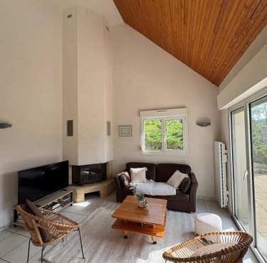 Le Repaire du Lac - Vue, accès au lac avec cheminée