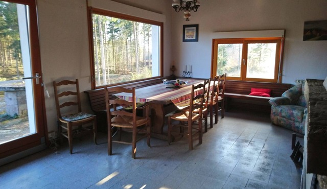 Le Reposou Chalet in the heart of the Plateau des Mille Etangs Regional Park of Ballons