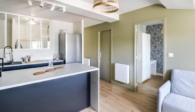 Le Repos Normand - Two Bedroom Apartment, Sleeps 3