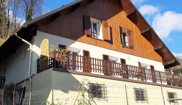 LE ROCHER - SAINT GEORGES D'HURTIERES