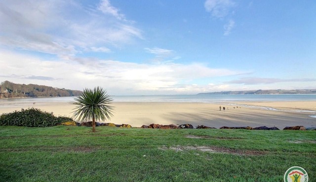 Le Rocher Rouge - PLESTIN LES GREVES