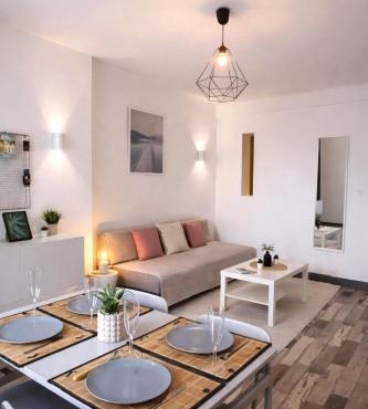 Le Royal Colbert - Hyper Centre - Cozy & Elegant