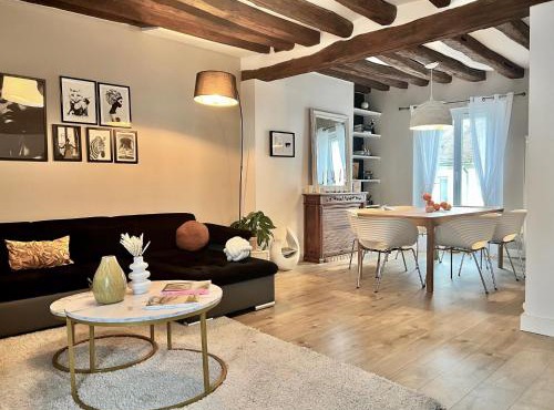 Le Royal Deluxe Fontainebleau Centre #Chateau #Insead