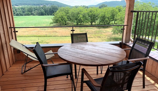 Le Séchoir des acacias, Gîte "Les Falaises" of 85m2 with heated swimming pool.