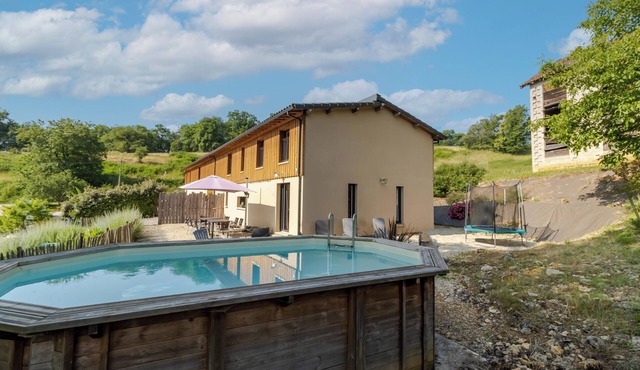 Le Séchoir – Authentic House with Private Pool in Périgord Noir, Perfect for Families or Groups