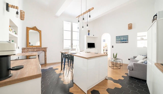 Le Saint Firmin - Two Bedroom Apartment, Sleeps 4