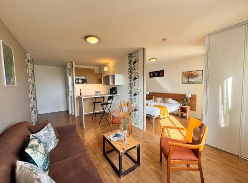 Le Saint Jean, Ouest de Rennes, avec balcon et stationnement