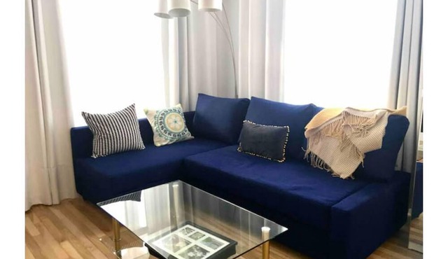 Le Sainte-Julie Downtown Loft & Parking