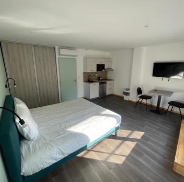 LE SALVADOR - Appart'Hôtel de 18m2 à 44m2