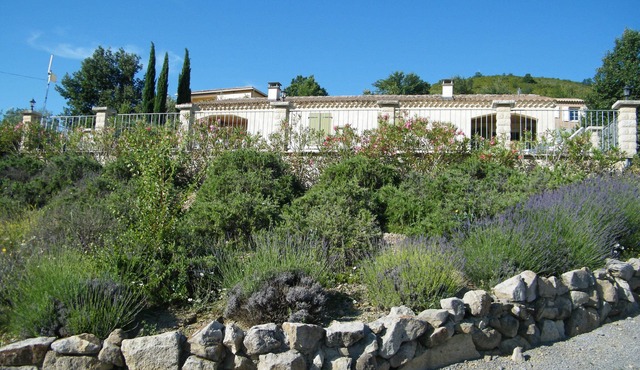 Le Sapin : Dubbelwoonst Type 2 Onder 1 dak met Privé Zwembad in de Ardèche