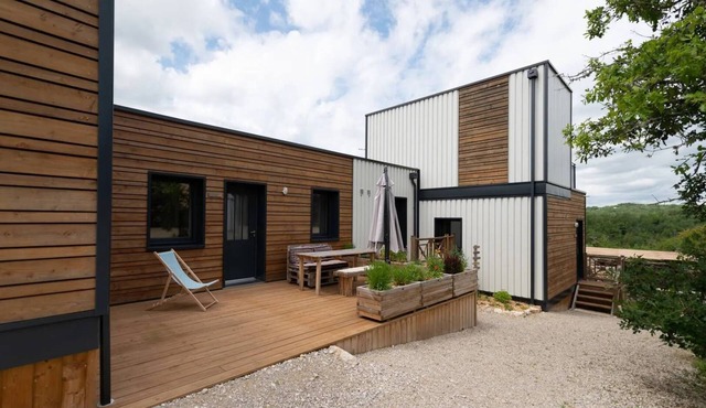 Le Sarlat, eco-designed accommodation, 7 people