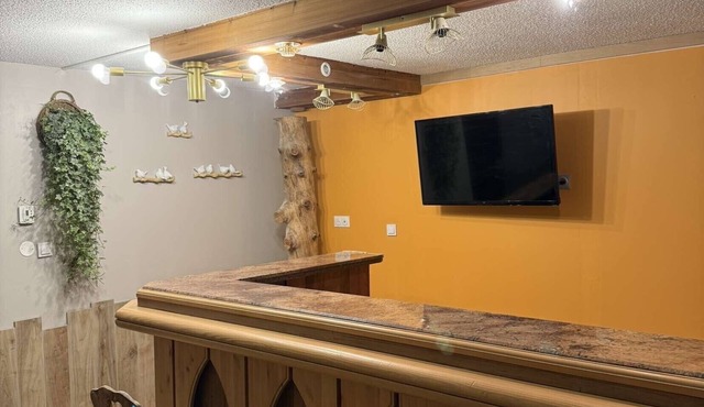 Le Savoyard - Bar & Jacuzzi