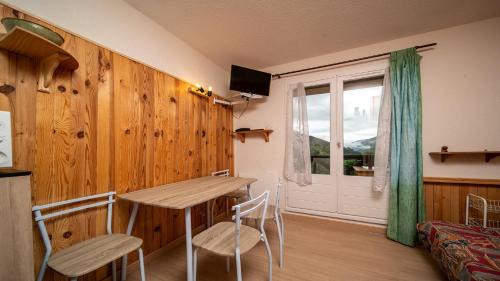 LE SCHUSS 5 - 28 Studio cabine 4 pers