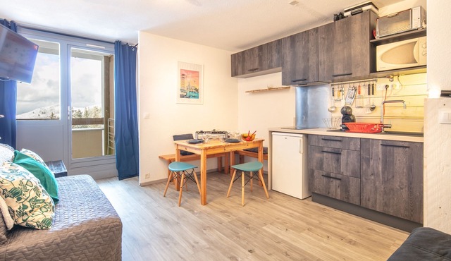 Le Schuss - One Bedroom Apartment, Sleeps 4