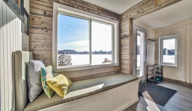 Le serein d’Avellin-Chalet au bord du lac, kayak, activités en famille