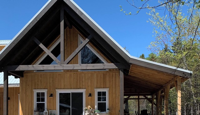 Le Shack de la Veuve, Chalet Rustique en Plein Coeur D'une Érablière