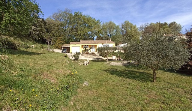 Le Soleil Levant ✨ Quiet family home between Aix and Marseille