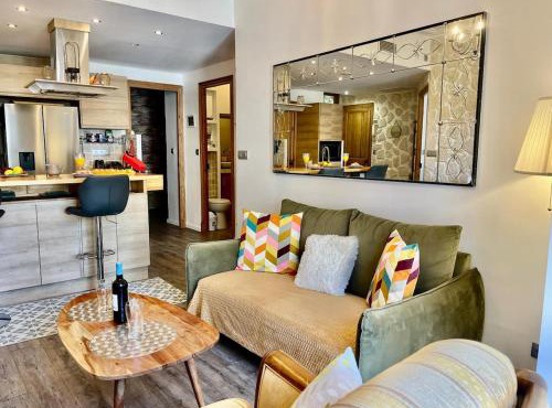 Le Splendide YourHostHelper