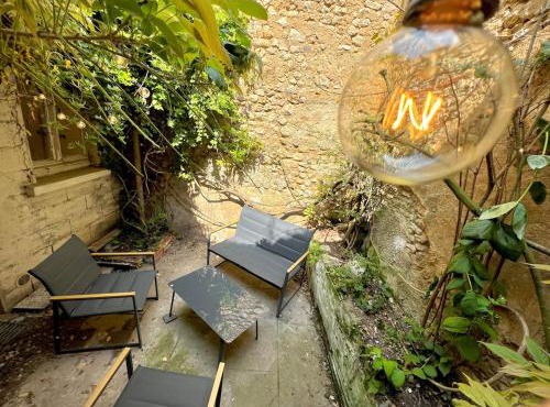 Le St-Hilaire, House in the city center with patio with parking