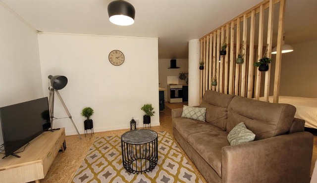 Le studio bancal des Epesses