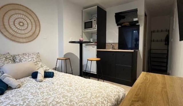 Le studio LOUANA: ideal short stay/co-working/Day use/love rooms