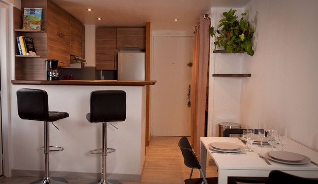 Le T2 Douillet d'Uriage -Residence Le Louvre -Chamrousse thermal cure-2/3 pers