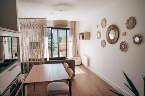 Le Terra Cholet - T2 Centre - Terrasse - Parking - 25 min Puy duFou