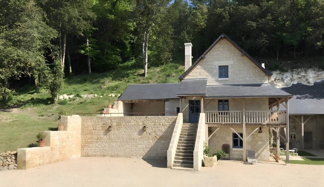 Le Trianon Isabelle de Maillé – Relais du Château de Sonnay Holiday Homes
