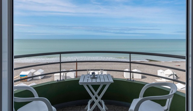 Le Trimaran 40 - One Bedroom Apartment, Sleeps 3